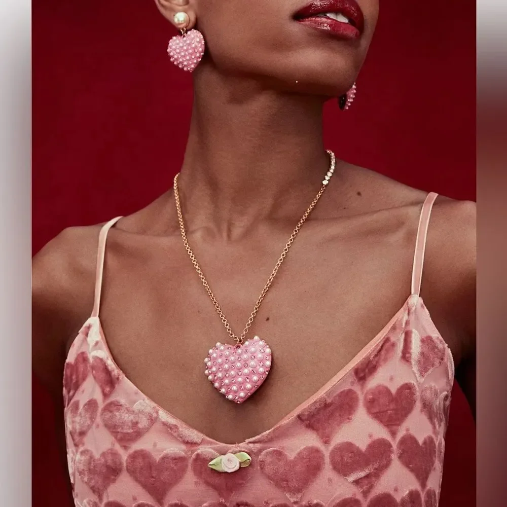 Four piece, Betsey Johnson, XOXO heart Valentine’s kitsch statement jewelry set